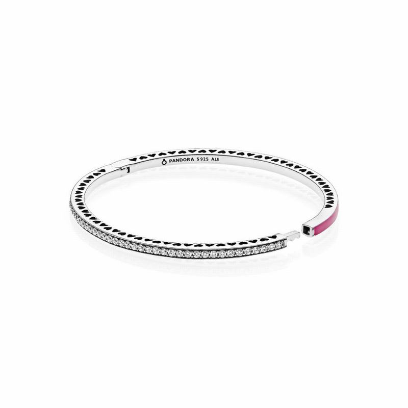 PANDORA Radiant Hearts Bangle Bracelet Silver Egypt EB0865412
